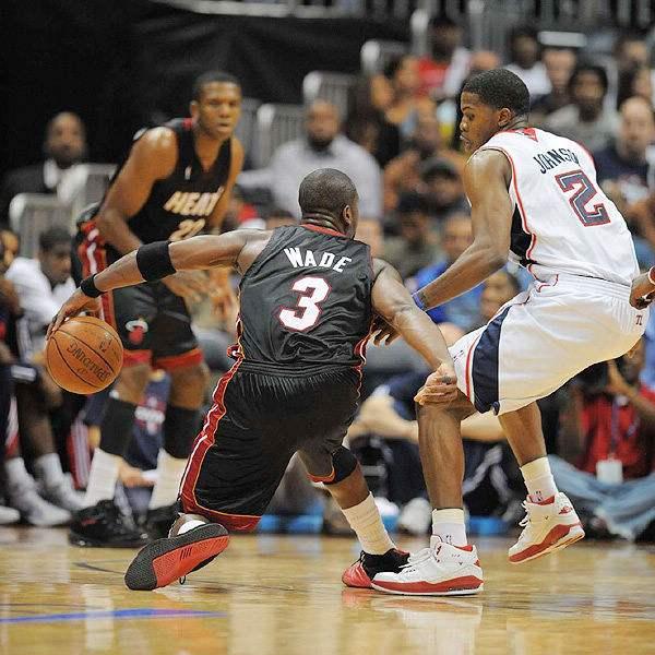 这一细节彰 这一细节彰