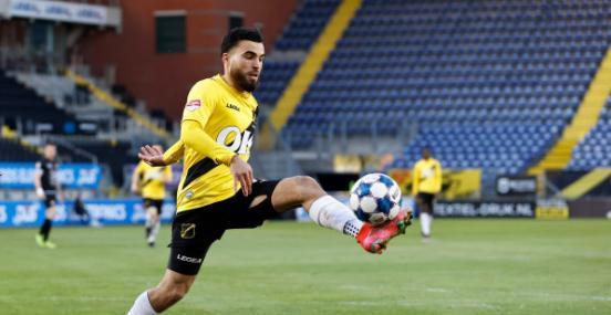 墨重彩的一 墨重彩的一