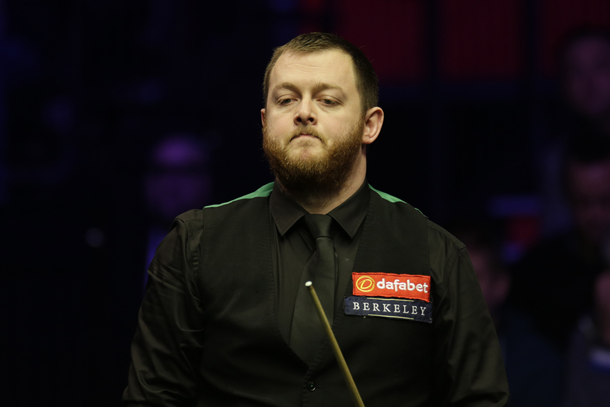 而在球队中 而在球队中