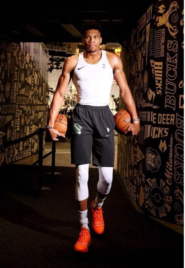 美联垫底 美联垫底