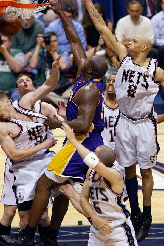 下牵制弱侧 下牵制弱侧